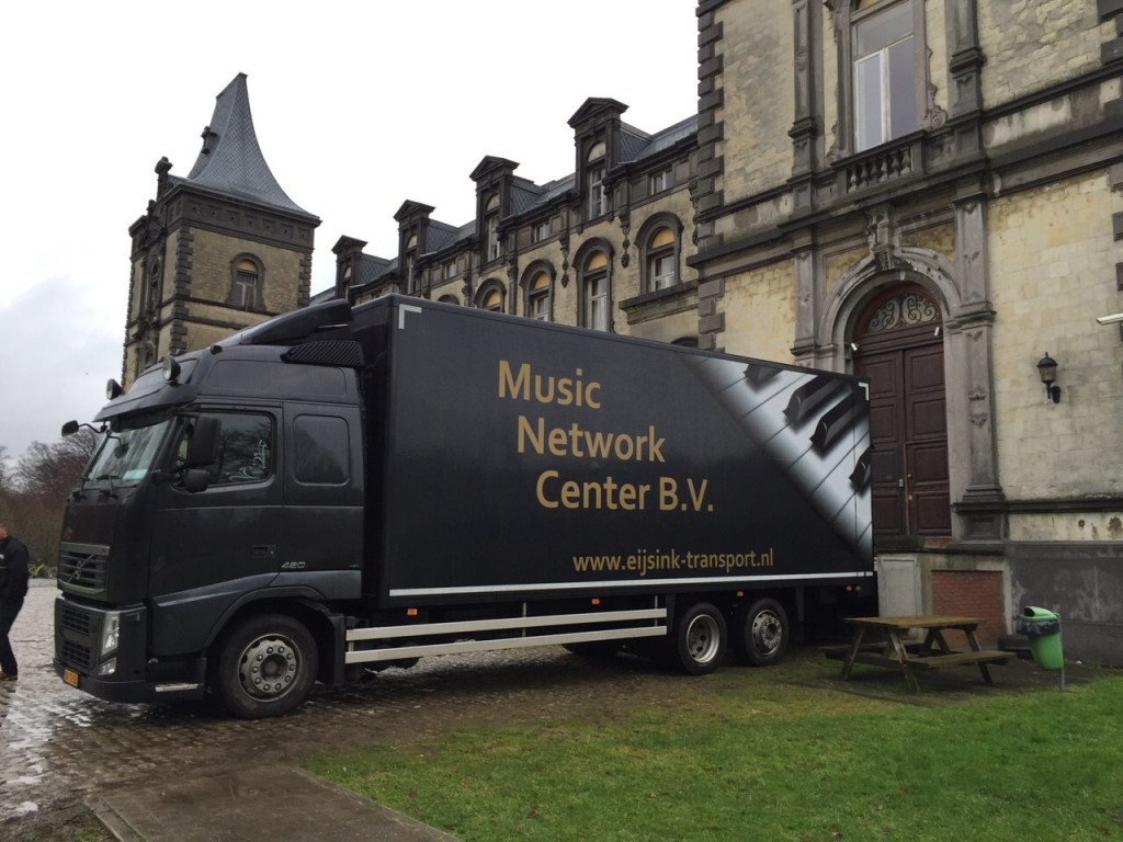 Piano verhuizen, Piano verhuizen Nederland, piano vervoeren nederland, piano transport alkmaar, piano transport amsterdam, piano transport rotterdam, pianotransport utrecht, pianotransport gelderland, pianotransport groningen, pianotransport friesland, pianotransport enschede, pianotransport zwolle, pianotransport hengelo, pianotransport enschede, pianotransport haaksbergen, piano verhuizen, piano verhuzing, vleugel transport, yamaha piano, piano yamaha, yamaha vleugel vervoeren, Pianotransport , pianotransport Brussel, pianotransport, piano transport, piano vervoer, piano vervoeren, piano verhuizen, vleugel, vleugeltransport, vleugeltransport belgie, vleugeltransport brussel, vleugel transport antwerpen, piano vervoeren, offerte pianotransport, offerte piano vervoeren nederland, piano vervoer, piano verhuizen, vleugel verhuizen nederland, piano verhuizen enschede, piano vervoeren enschede, piano verhuizen amsterdam, piano vervoeren amsterdam, piano transport overijssel, piano verhuizen overijssel, piano verhuizen belgie, piano verhuizen duitsland,